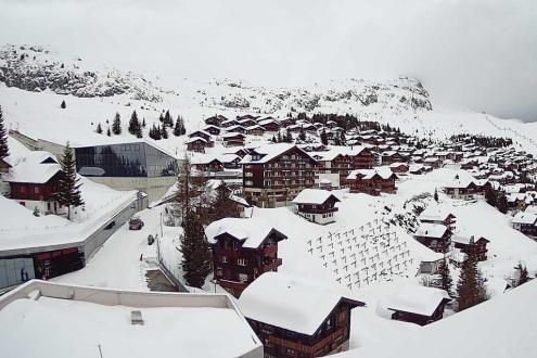 View of the snow-covered village and mountains in Bettmeralp, Switzerland, in the Aletsch Arena ski area – Weather to ski – Snow report, 29 March 2024