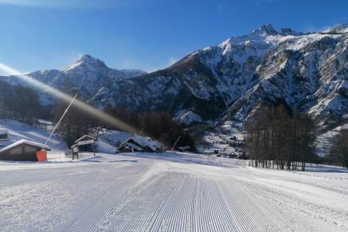 Bardonecchia, Italy – Weather to ski – Snow report, 9 December 2021