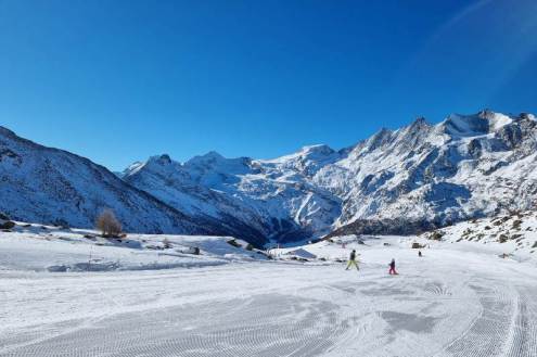 Saas-Fee, Switzerland – Weather to ski – Snow forecast, 19 December 2021