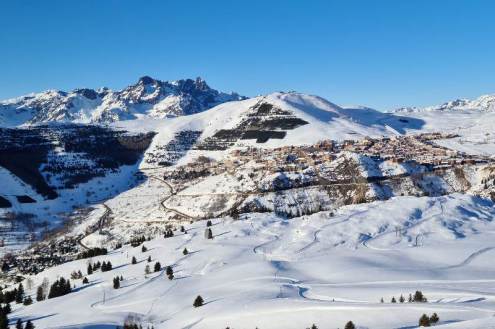 Alpe d’Huez, France – Weather to ski – Snow report, 18 December 2021