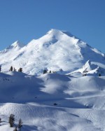 Mt Baker, Washington, USA - Snowiest ski resort in the world suspends skiing due to lack of snow