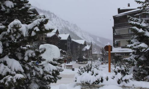 Val d’Isère, France - Weather to ski - Today in the Alps, 4 January 2016