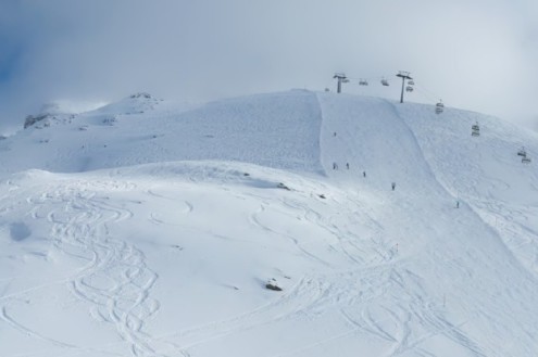View over the snow-covered ski slopes of Engelberg, Switzerland – Weather to ski – Snow report, 12 March 2026
