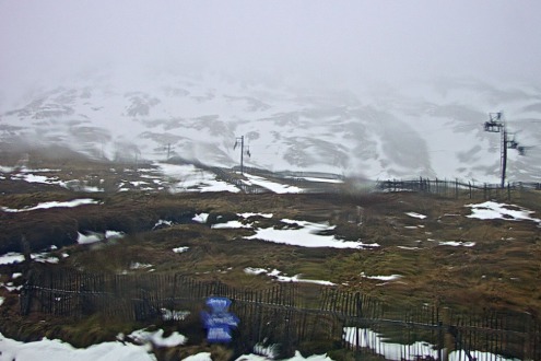 Cloud over the patchy slopes of Glencoe, Scotland – Weather to ski – Snow report, 10 February 2023