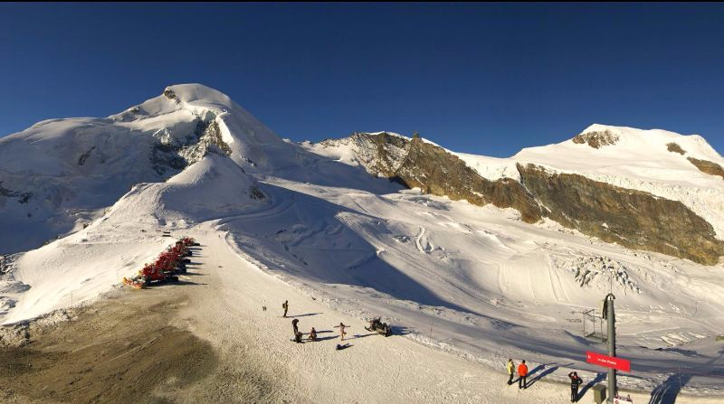 Saas-Fee, Switzerland - Weather to ski - Today in the Alps, 4 October 2016