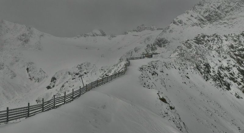 Stubai, Austria – Weather to ski – Today in the Alps, 18 October 2016