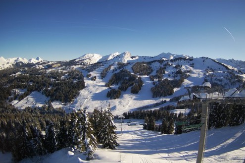 Les Gets, France – Weather to ski – Today in the Alps, 13 December 2021