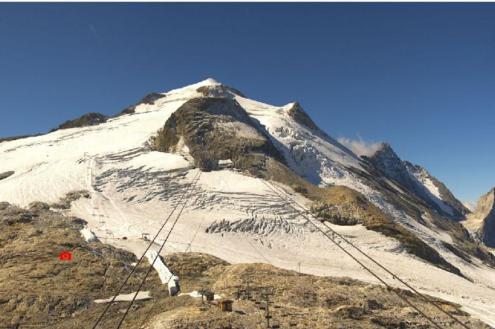 A little fresh snow on the Grande Motte glacier in Tignes – Weather to ski – Today in the Alps, 10 September 2022