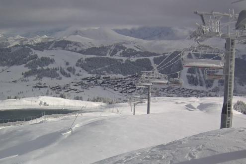 Snowy slopes in Les Saisies, France, although the resort has yet to open – Weather to ski – Today in the Alps, 22 November 2022