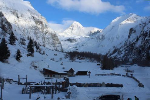 Snowy view of Lucknerhaus in the Grossglockner region, Austria – Weather to ski – Today in the Alps, 22 January 2023
