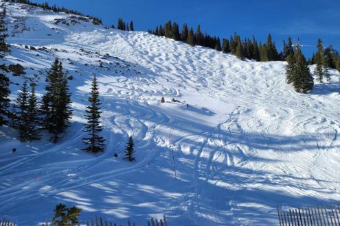 Loveland, Colorado, USA - 2 April 2022 - Weather to ski – Who got the most snow in North America in 2021-22?