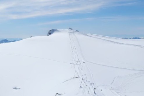 Fresh snow on the highest piste in the Alps in Zermatt, Switzerland – Weather to ski – Today in the Alps, 28 September 2025