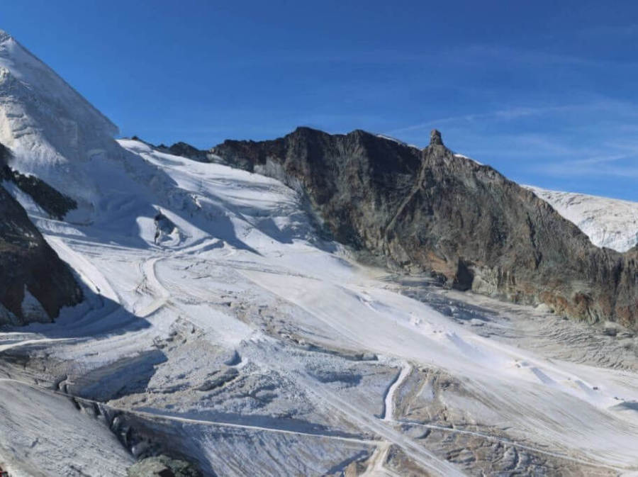 Poor snow conditions on the Saas-Fee glacier, Switzerland, on 29 September 2026