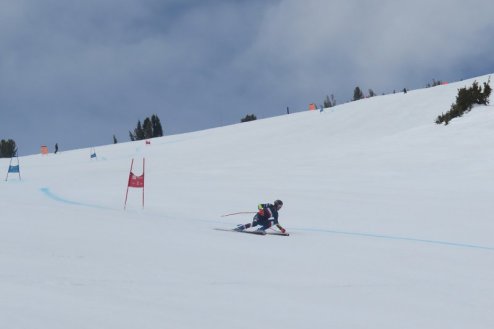 US Ski Team training in Mammoth, California on 29 April 2025 – Weather to ski – Who got the most snow in North America in 2024-25?