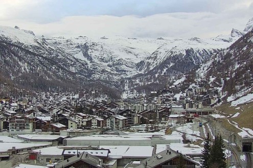 Cloudy skies over Zermatt, Switzerland – Weather to ski – Snow forecast, 13 March 2026