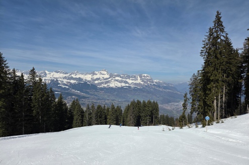 View of the Mont d’Arbois ski area in Megève, France – Weather to ski – Today in the Alps, 24 March 2026