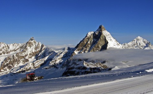 Cervinia, Italy - Weather to ski - Our Blog: Top 5 places to ski in the Alps in May