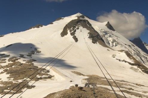 Grande Motte glacier in Tignes with snow cover on 18 June 2026 – Weather to ski – Today in the Alps, 17 July 2026