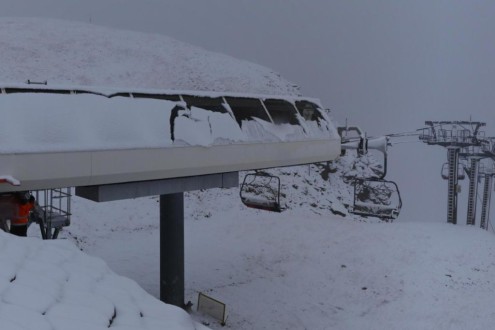 Fresh snow on the Borsat chair-lift at high-altitude in Val d’Isère on 21 October 2026